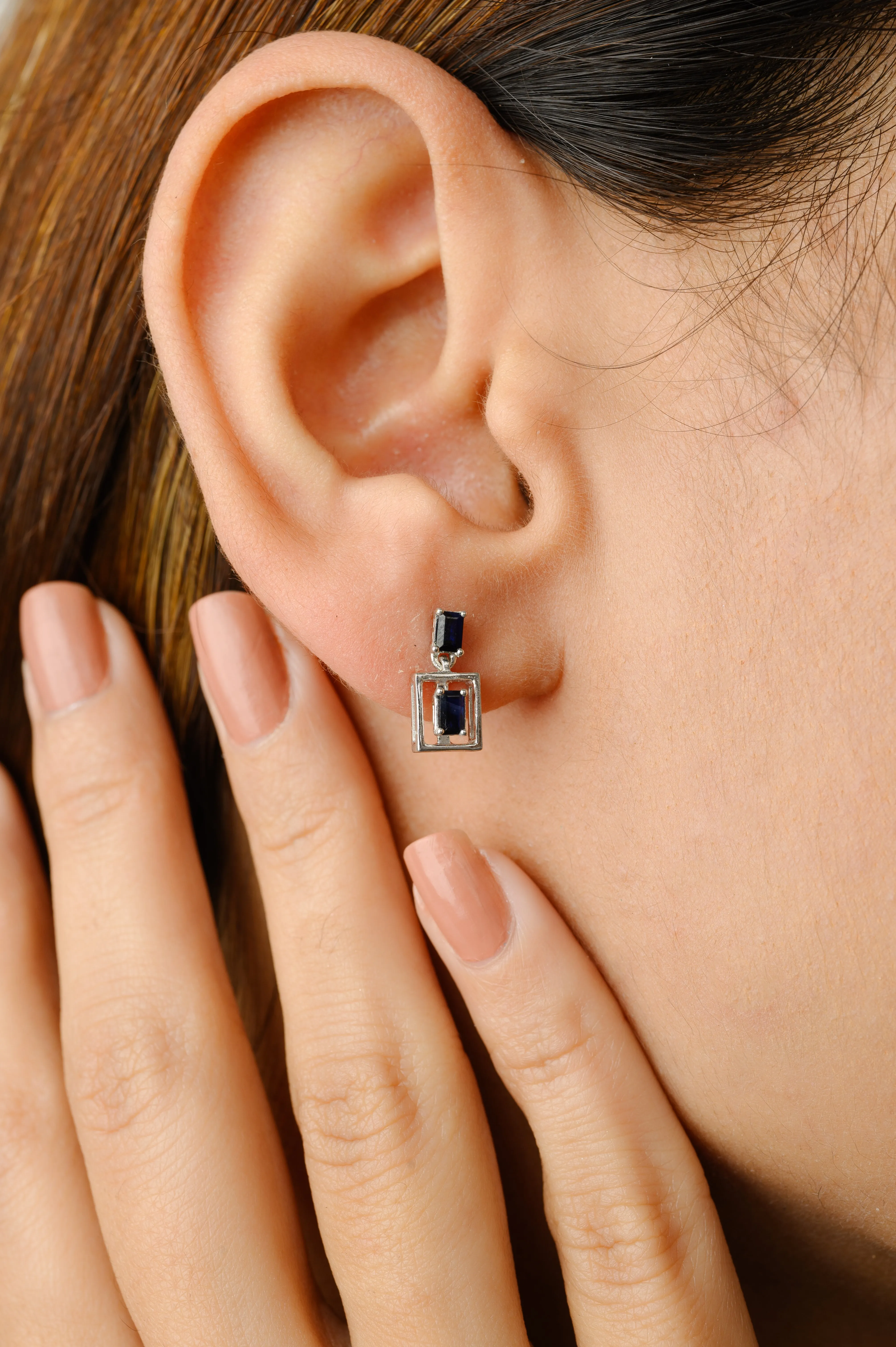 18K Gold Baguette Cut Blue Sapphire Dangle Earrings