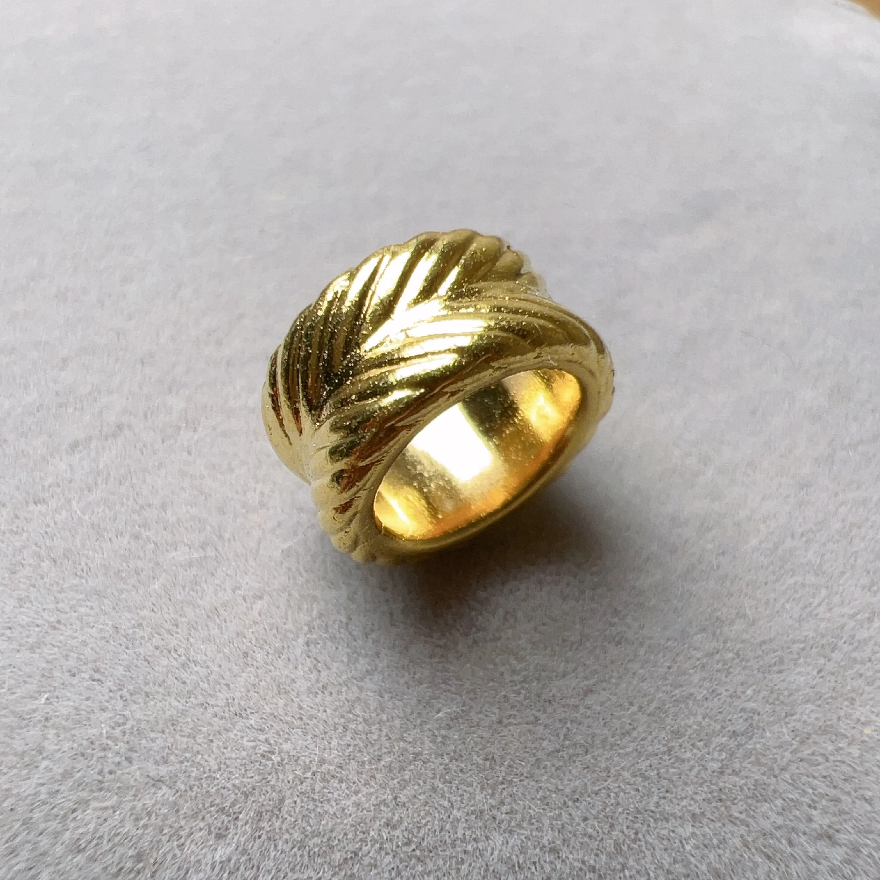 18K Yellow Gold Wheel Bead Charms for DIY Jewelry Projects