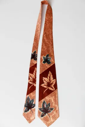 1940s Three Leaf Print Rayon Necktie