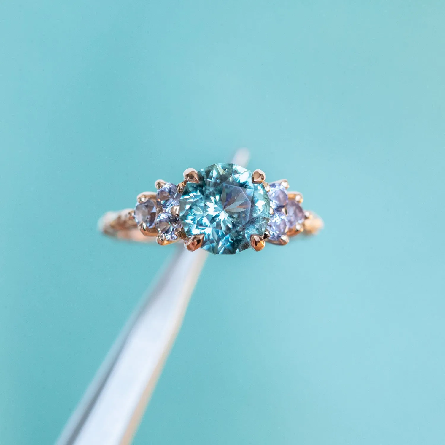 2.89ct Teal Montana Sapphire and Purple Grey Spinel Cluster Evergreen Ring in 14k Rose Gold