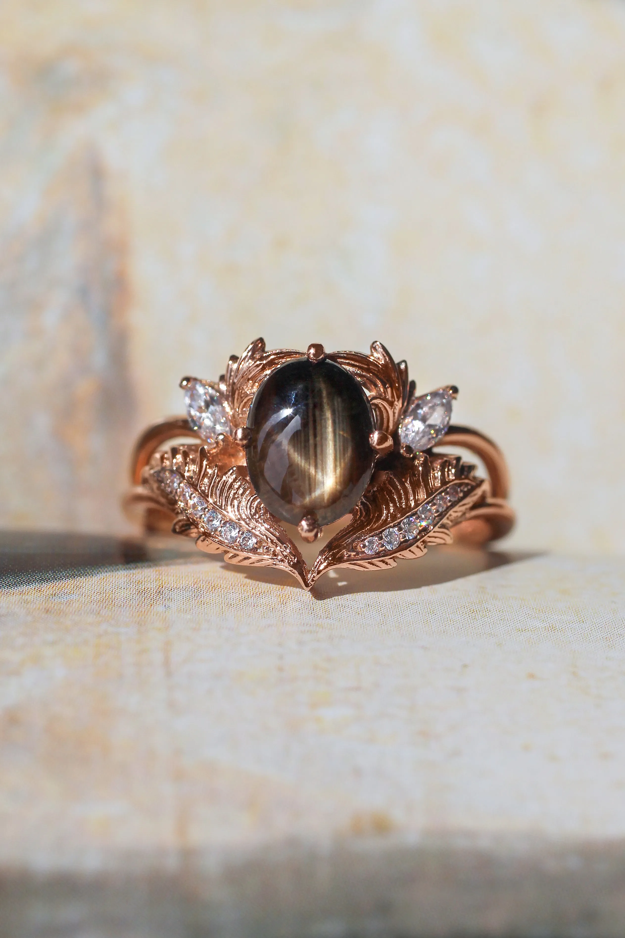 Adonis | oval gemstone setting with marquises