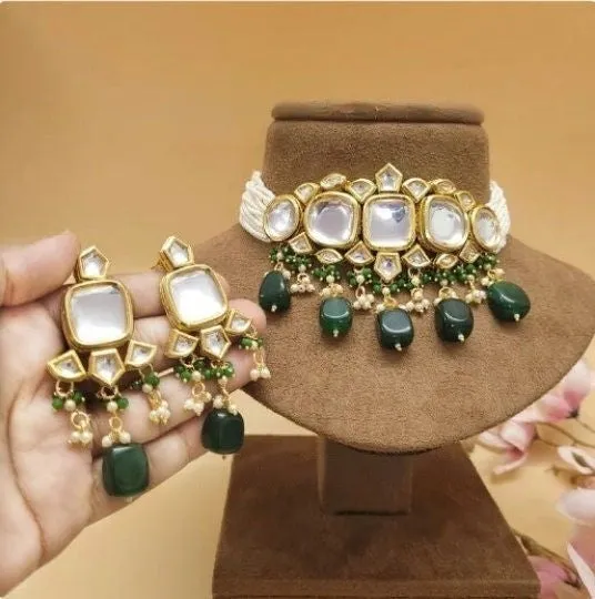 Beautiful Kundan Necklace  Set - Rent