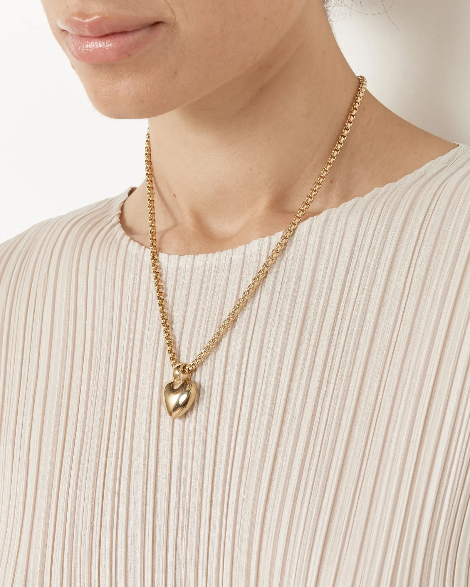 Chiara Pendant in 14K Plated Brass