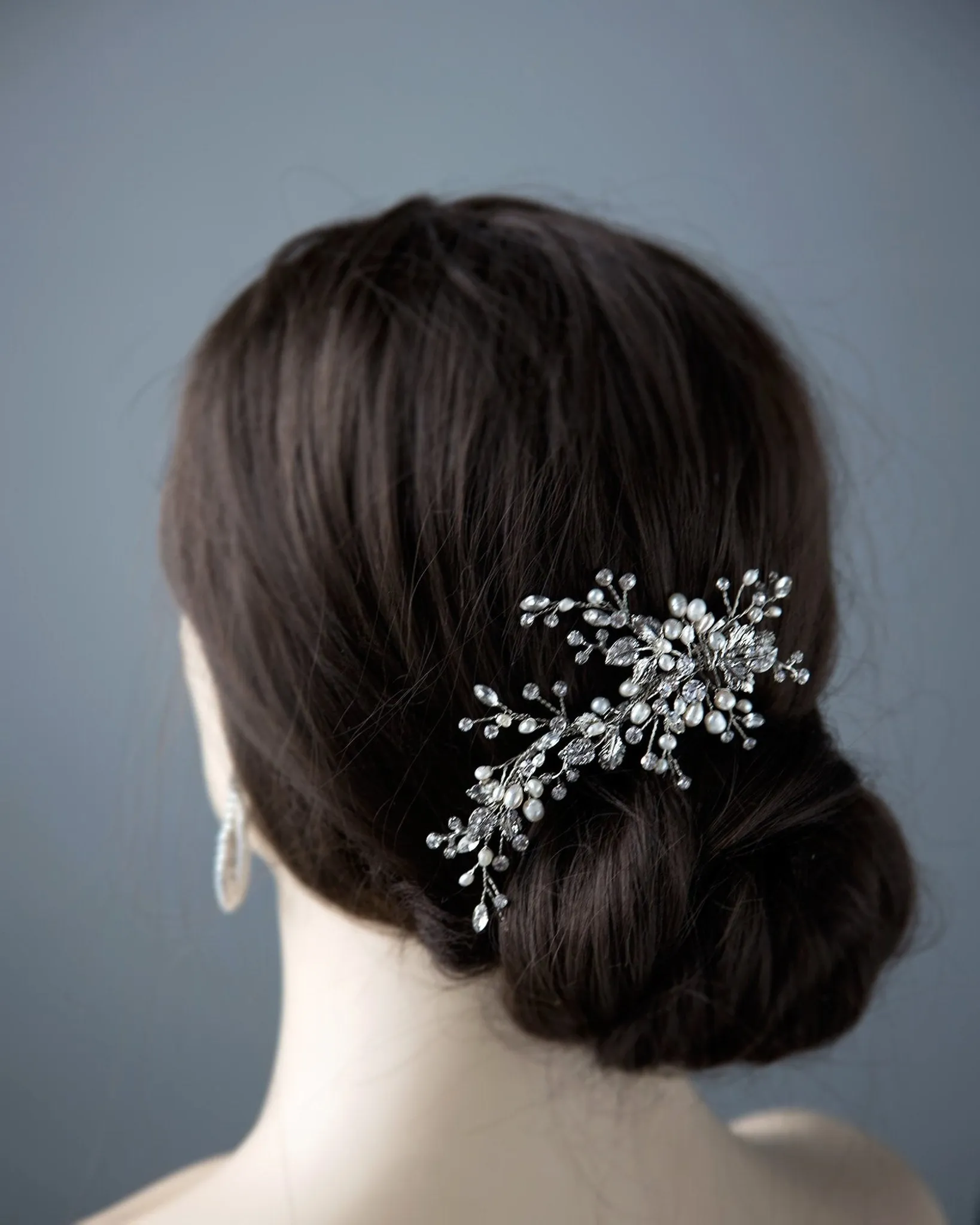 Dark Silver Bridal Clip with Pearls