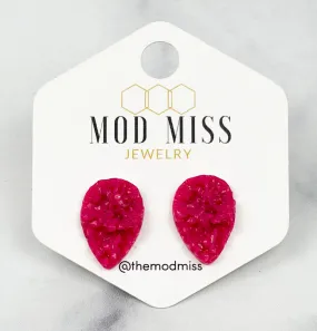 Druzy Stud Teardrop Hot Pink