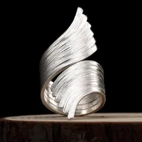 Folding Angel Wings Resizeable Ring