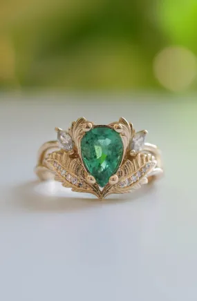 Natural emerald and diamonds ring  / Adonis