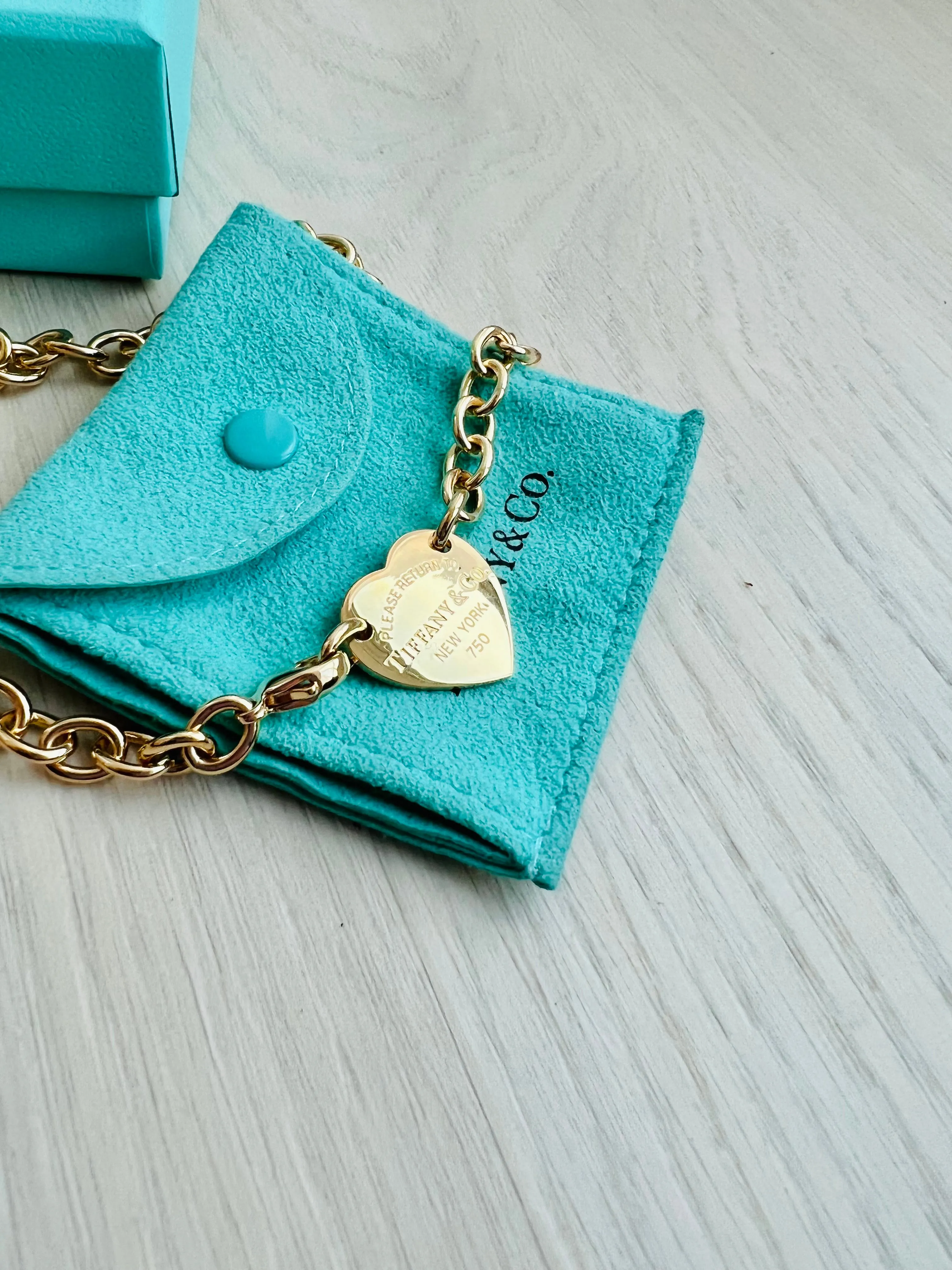 Tiffany & Co. Return to Tiffany Heart Choker