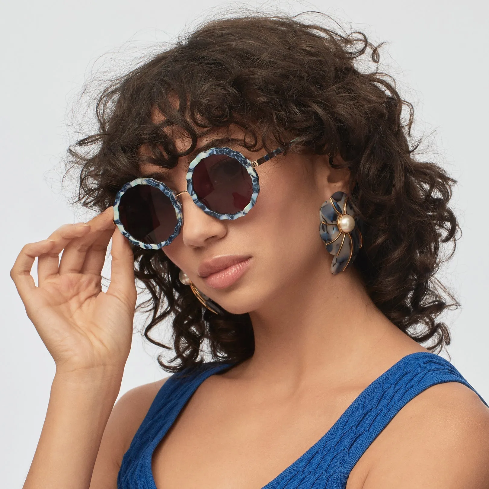 TILE BLUE PAROS ROUND SUNGLASSES