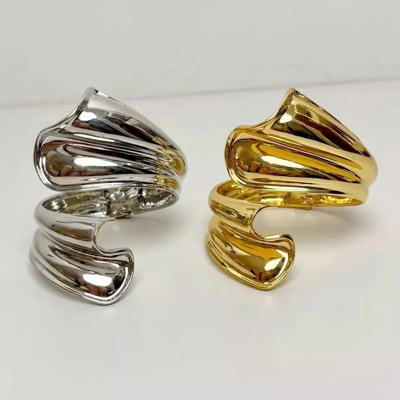 Twist Pleated Metal Open Bracelet