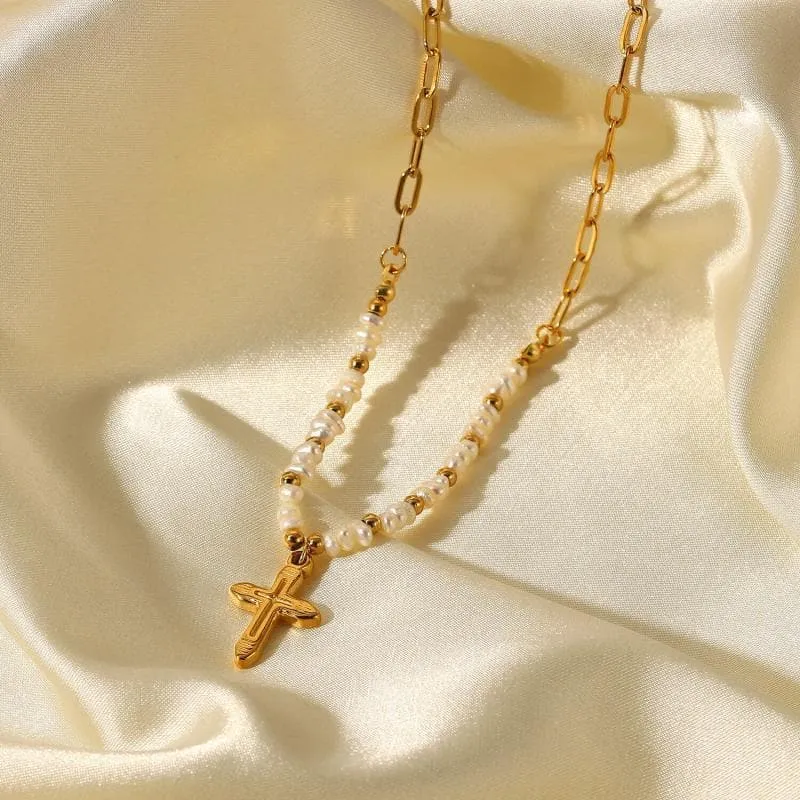 Women's Pearl Cross Pendant Necklace